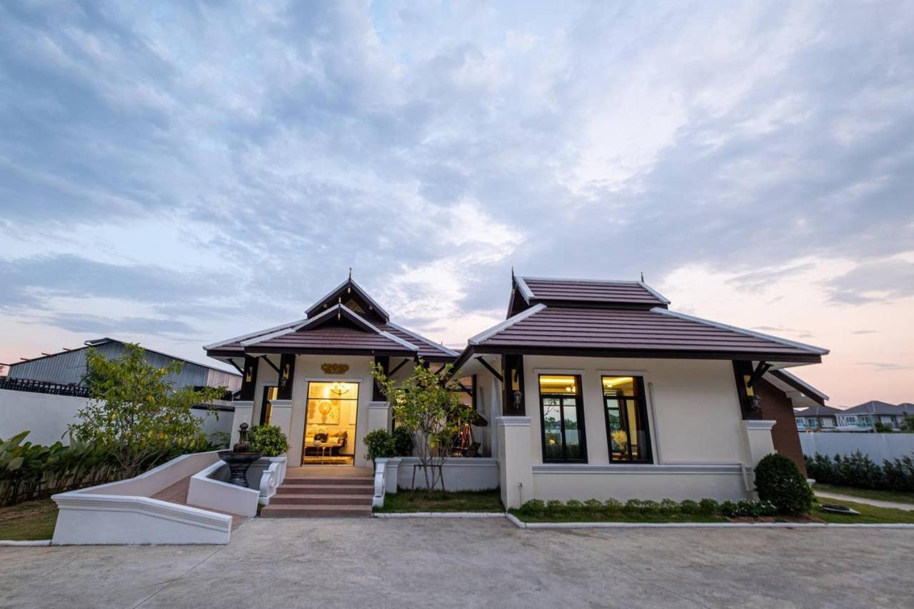 Lanna Kamin Pool Villa Airport Chiang Mai Exterior photo