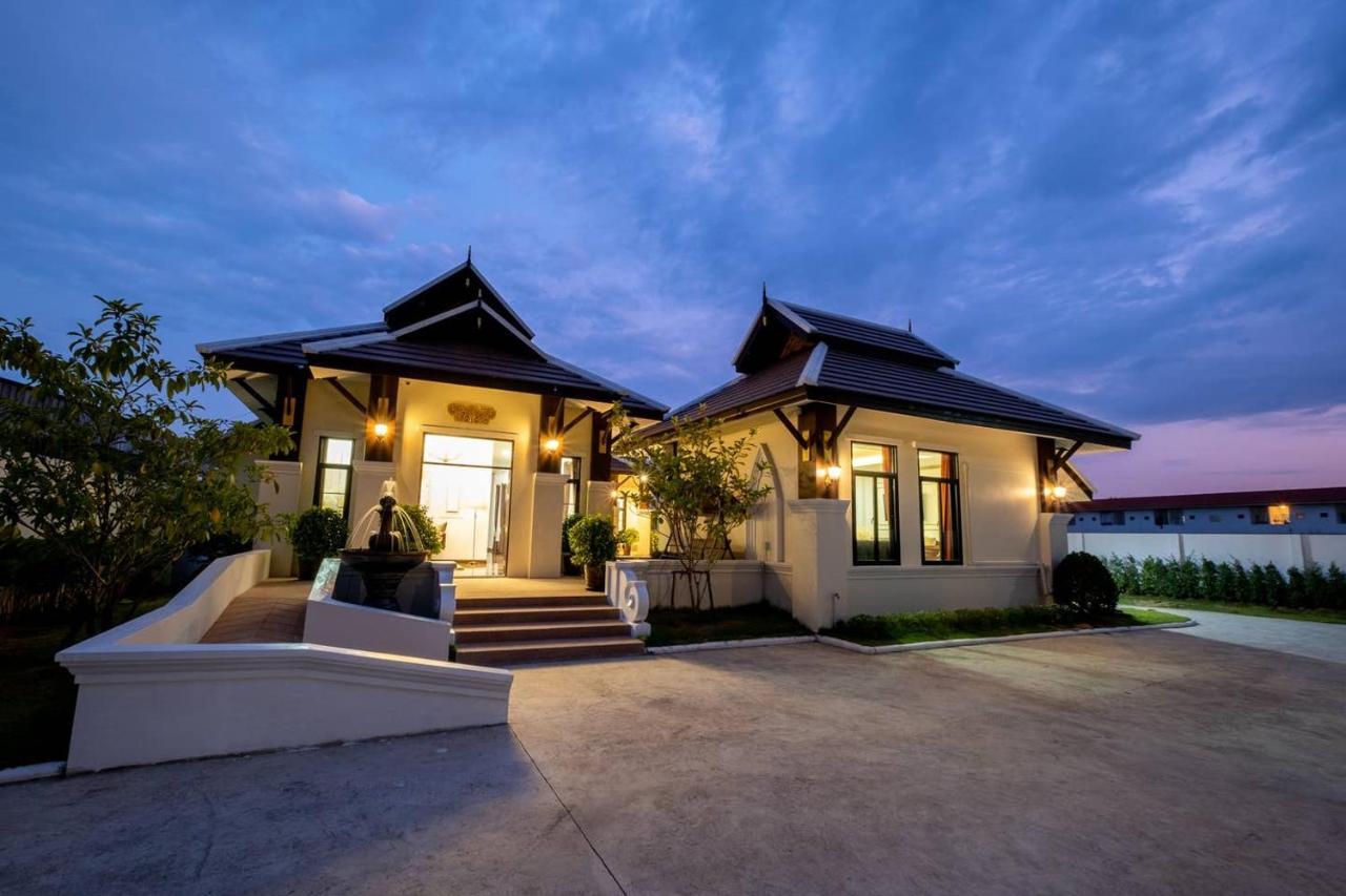 Lanna Kamin Pool Villa Airport Chiang Mai Exterior photo